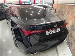 تويوتا أفالون